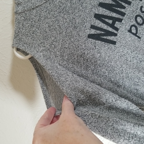 Charming Charlie Sweatshirt Size M - Picture 3 of 6